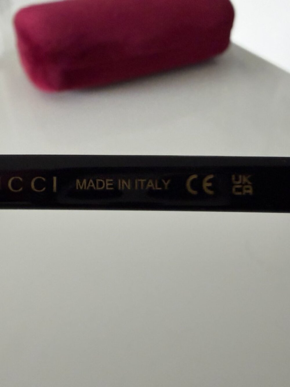 Gucci Black Oversized Square Sunglasses GG0022S 001 - Picture 3 of 10